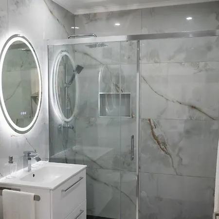 Διαμέρισμα Residential Camacho, By Op *