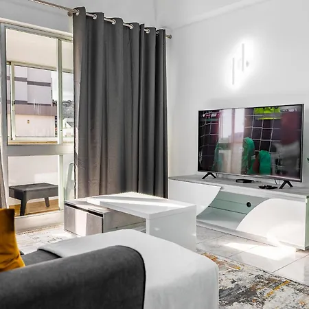 Residential Camacho, By Op Apartamento *