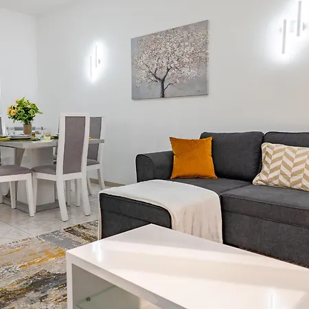 Apartamento Residential Camacho, By Op